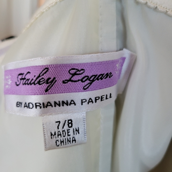 Strapless black full-length gown with silver sparkles in the skirt, size 7/8 - Picture 6 of 14